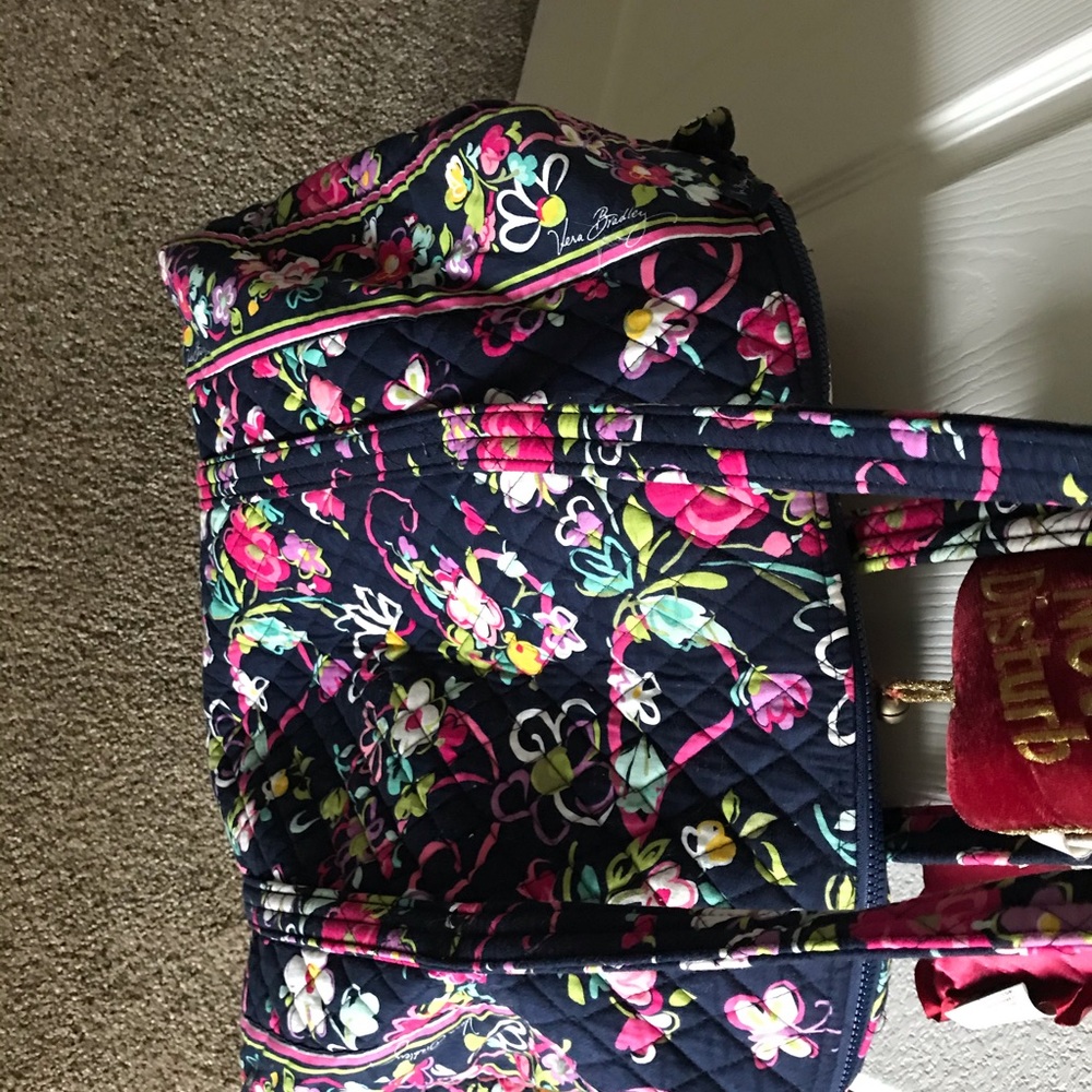 Vera Bradley Weekender - Picture 3 of 7